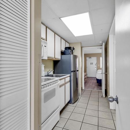 Oceanfront Condo Camelot By The Sea Myrtle Beach Exteriör bild